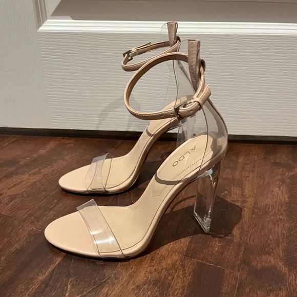 Aldo Nude Clear Heels - Picture 3 of 8